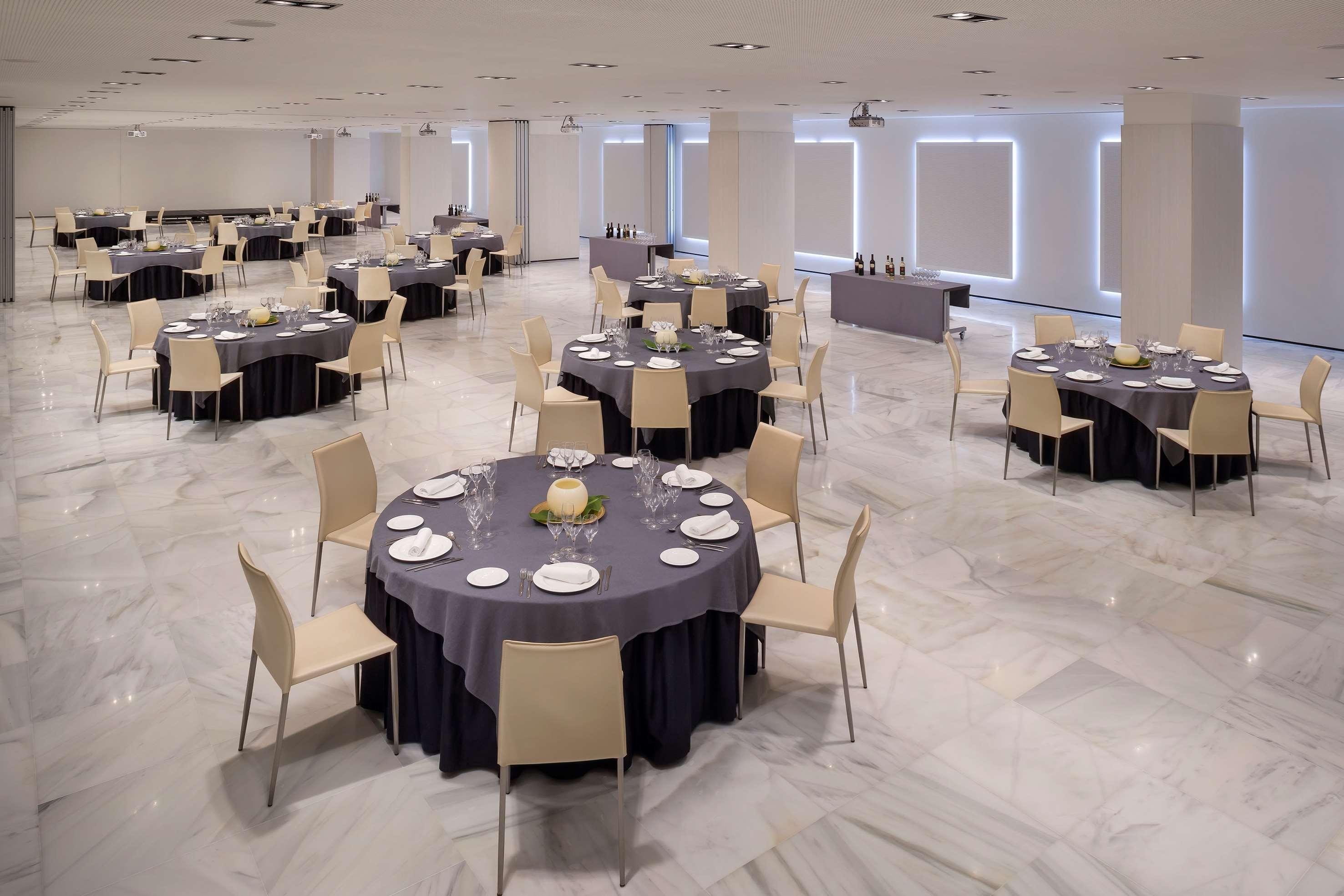 Hotel Melia Lebreros