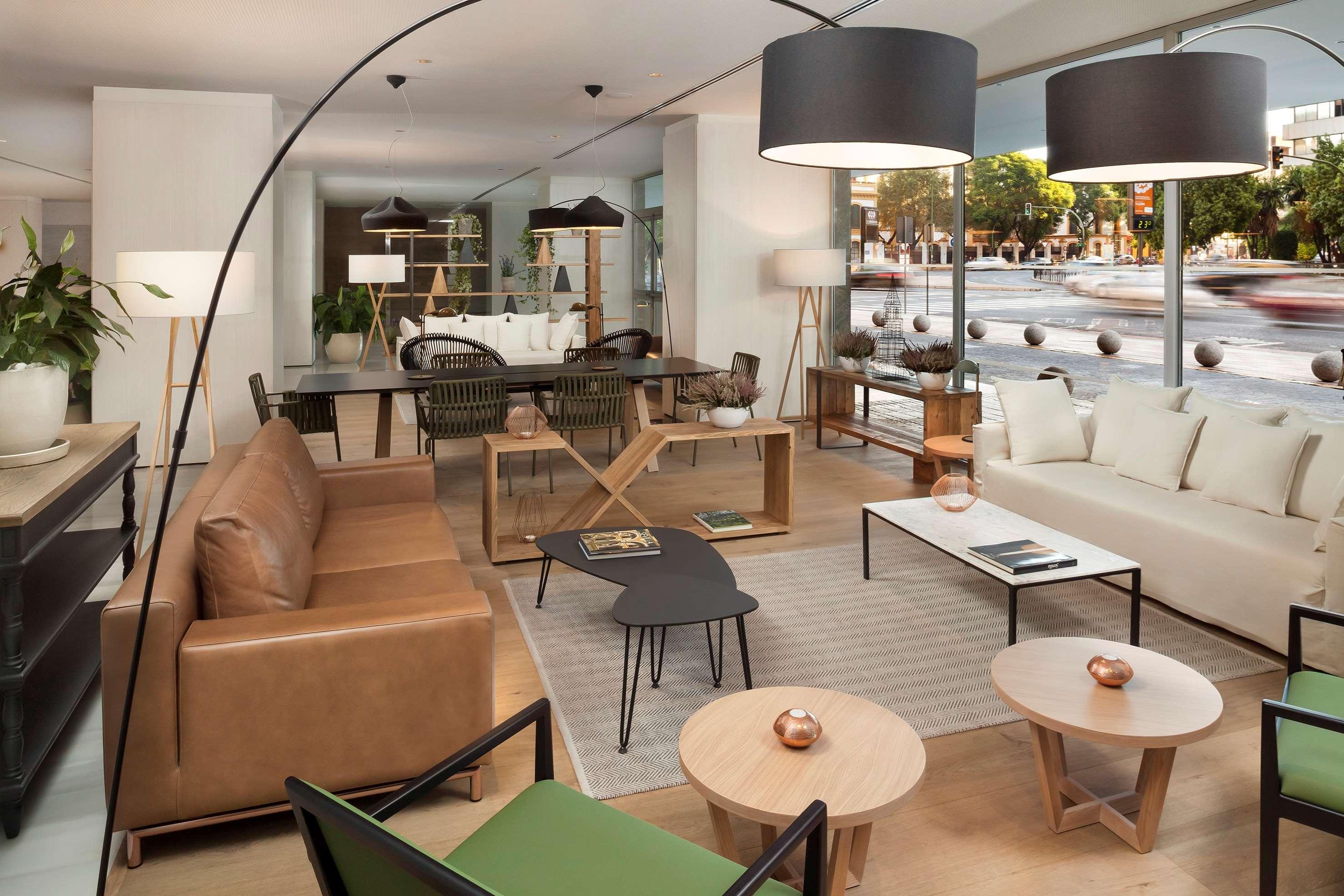 Hotel Melia Lebreros 4*