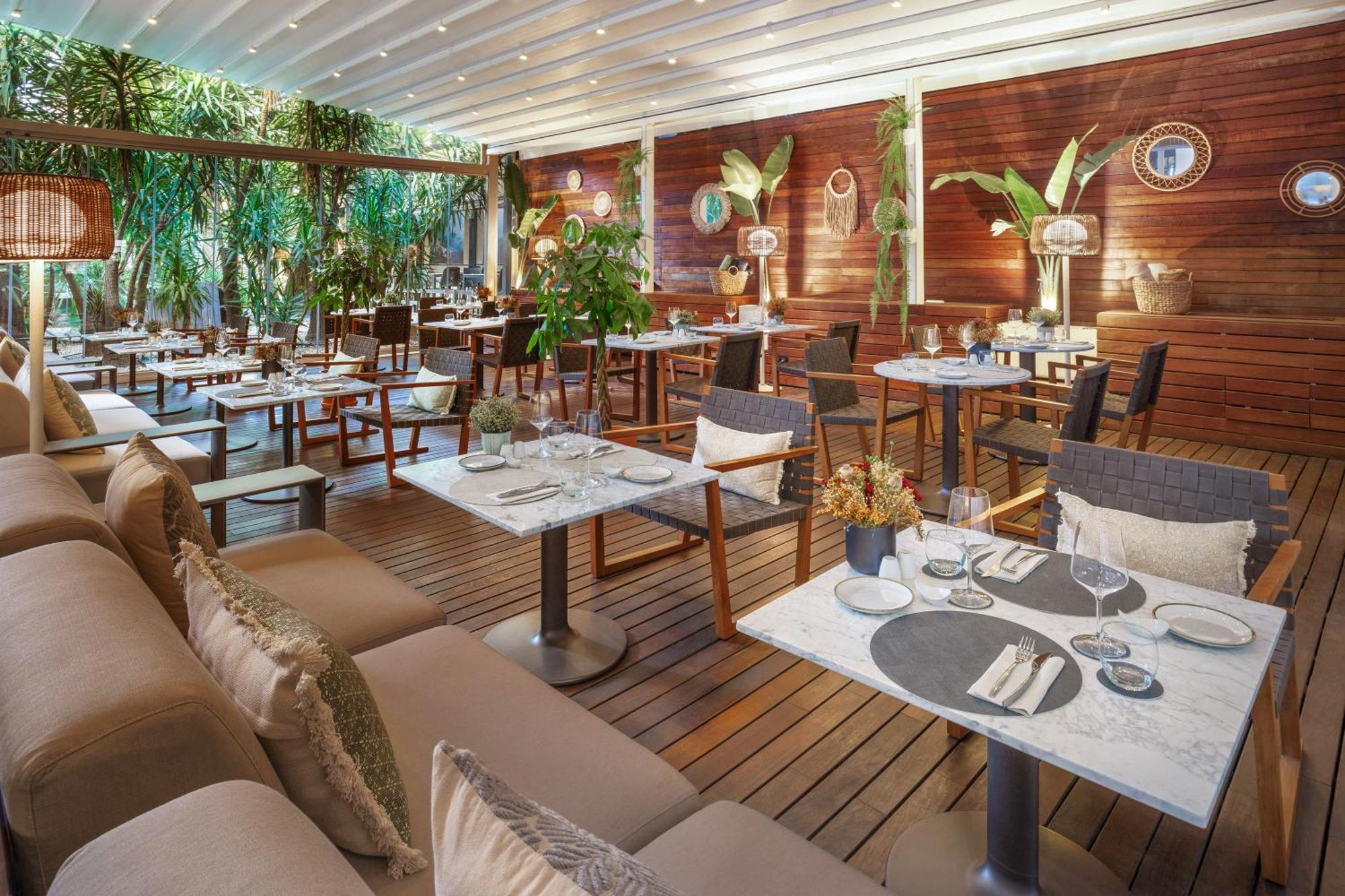 Hotel Melia Lebreros 4*