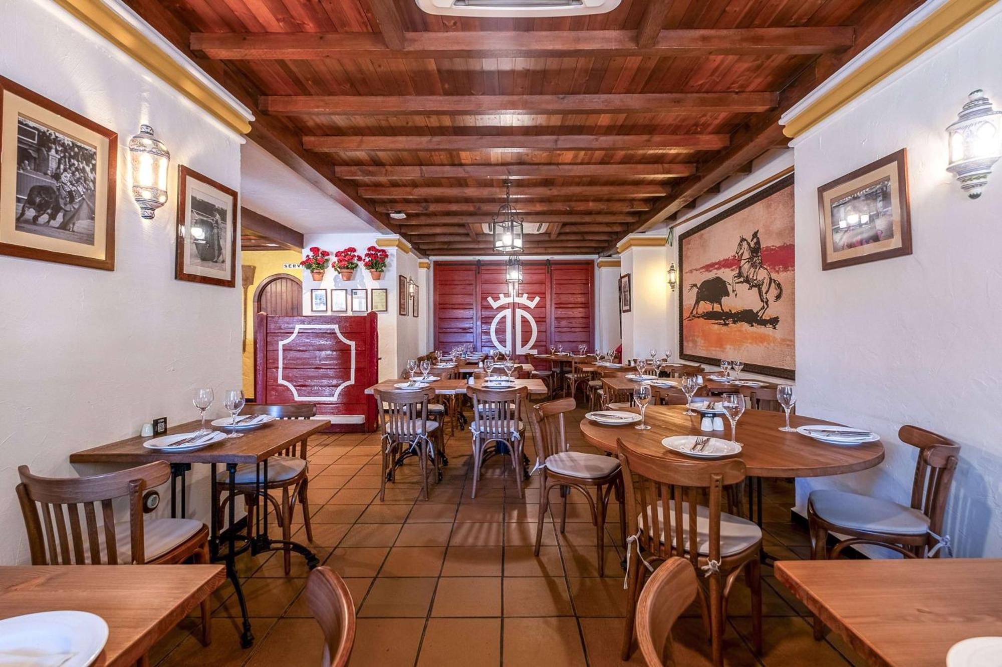 Hotel Melia Lebreros